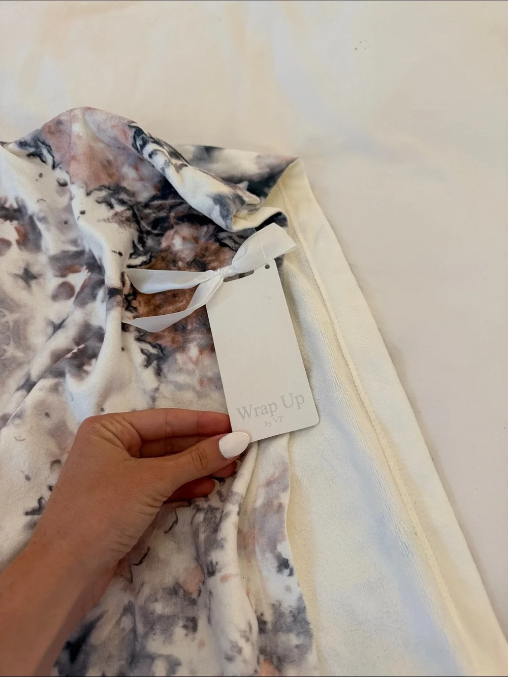 Tie-Dye Bath Towel Wrap in White, Gray & Brown